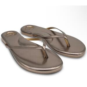REVOLVE Soléi Sea Indie Flip-Flop Sandals | Metallic Pewter | Size 8 NWT